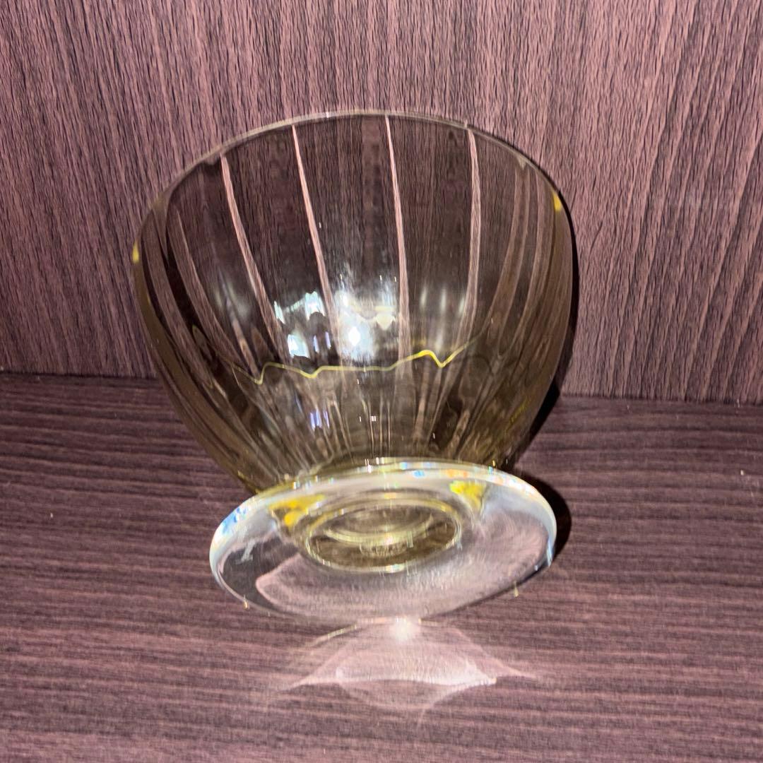 バカラ フロール　シャンパンクープ イエロー装飾