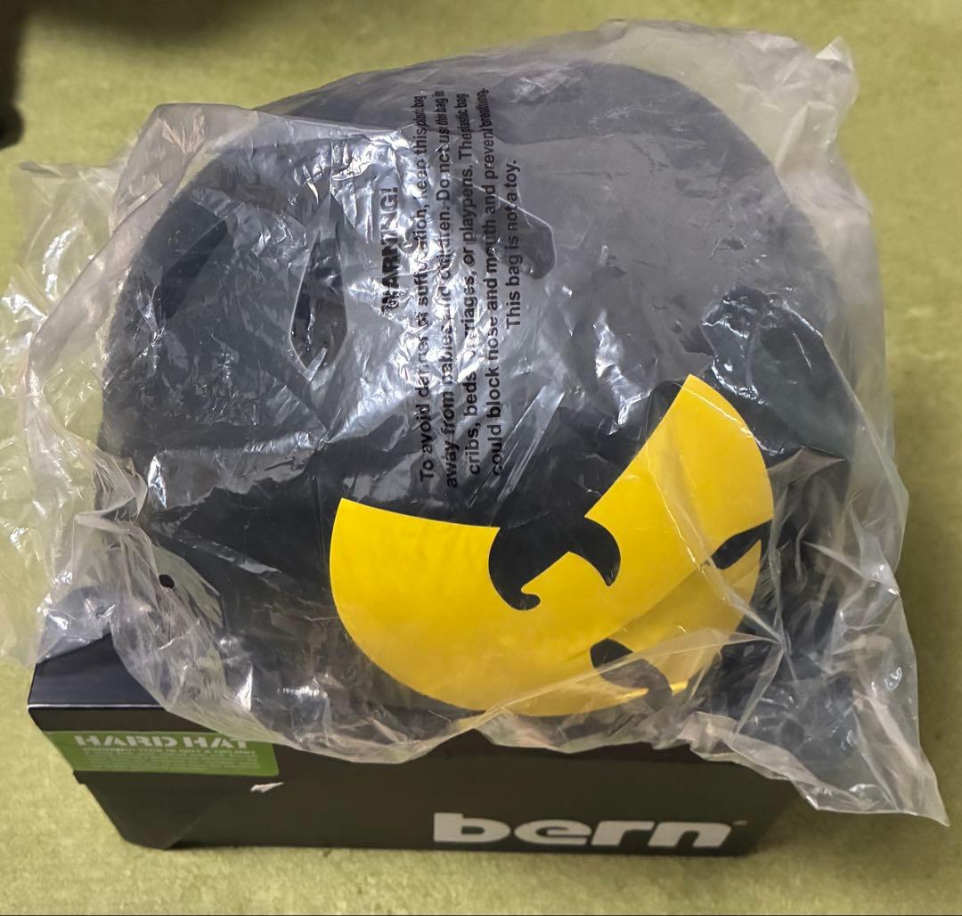 ★美品★bern ヘルメット ブラック/イエロー 日本サイズ L