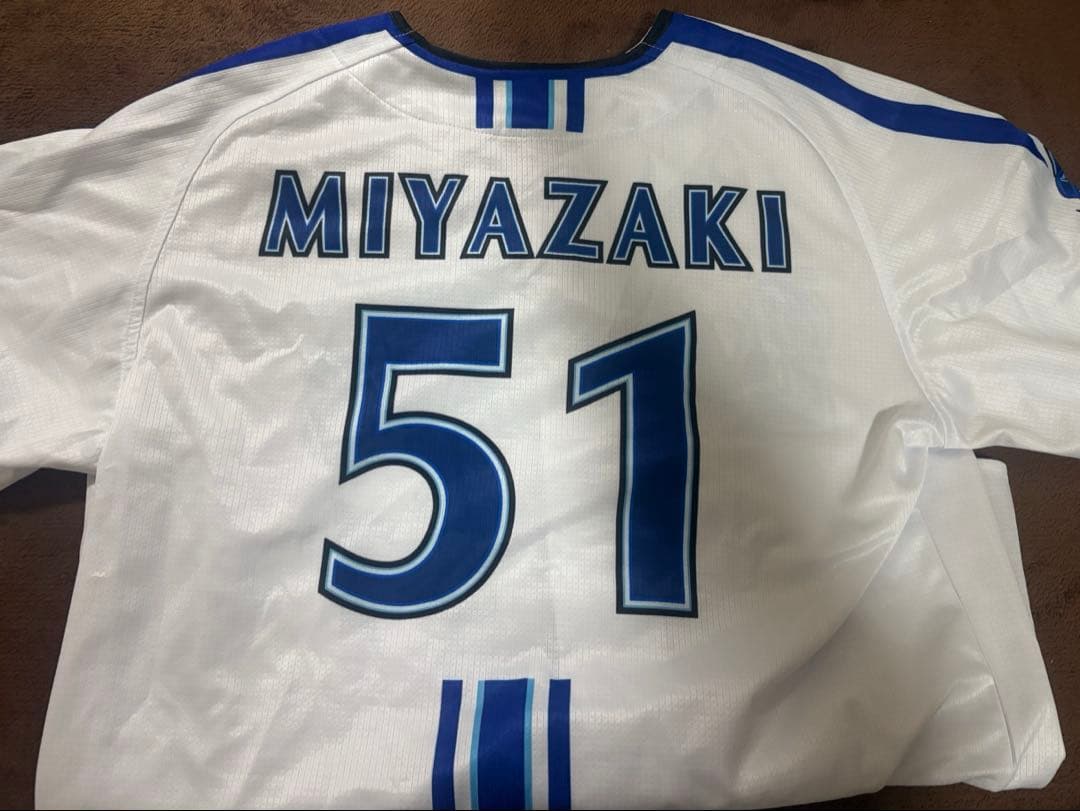 51 宮﨑敏郎 横浜ベイスターズユニフォーム+おまけ（タオル）