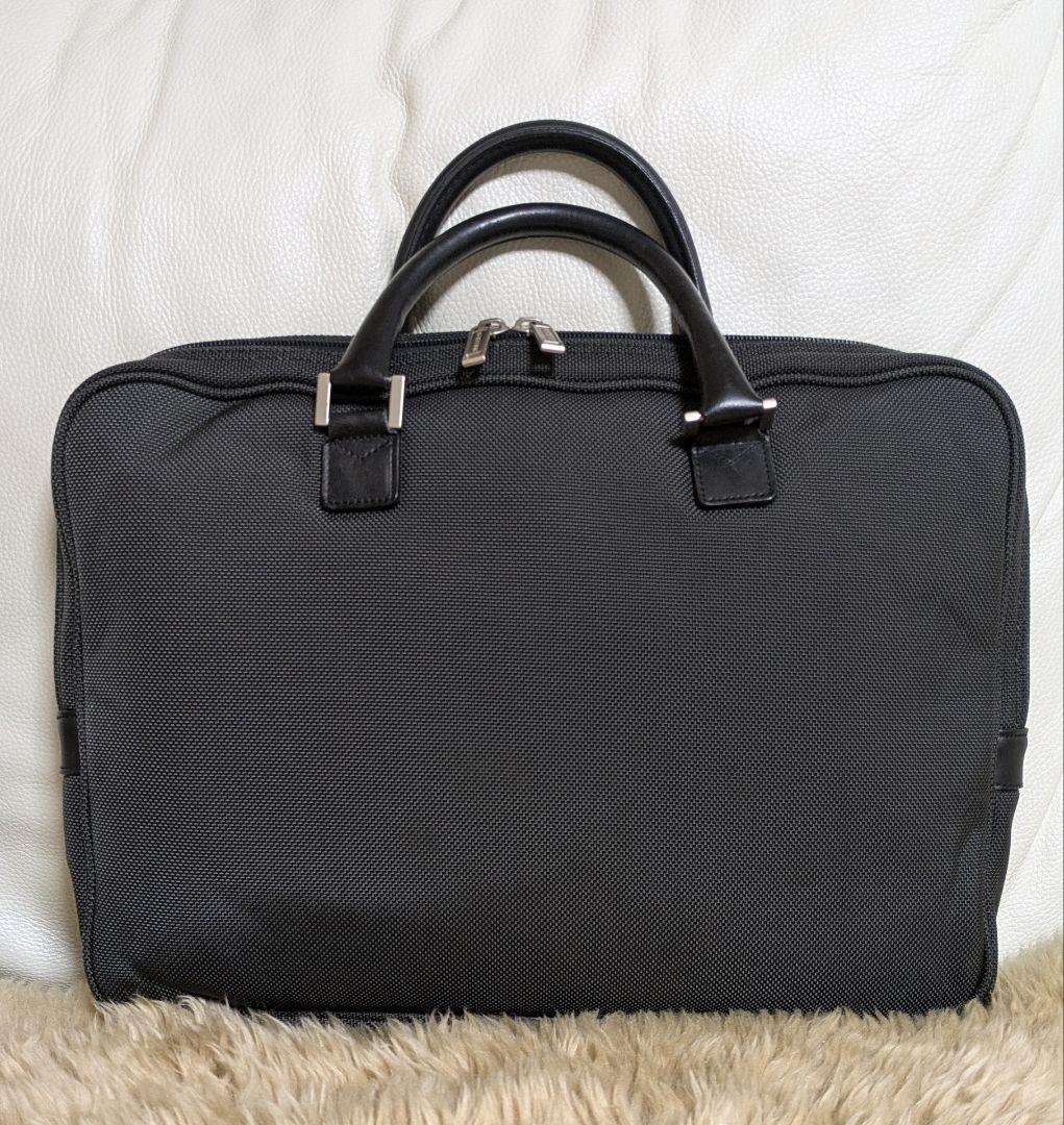 【レア】BURBERRY バーバリー ブリーフケース ダークグレー ホースロゴ