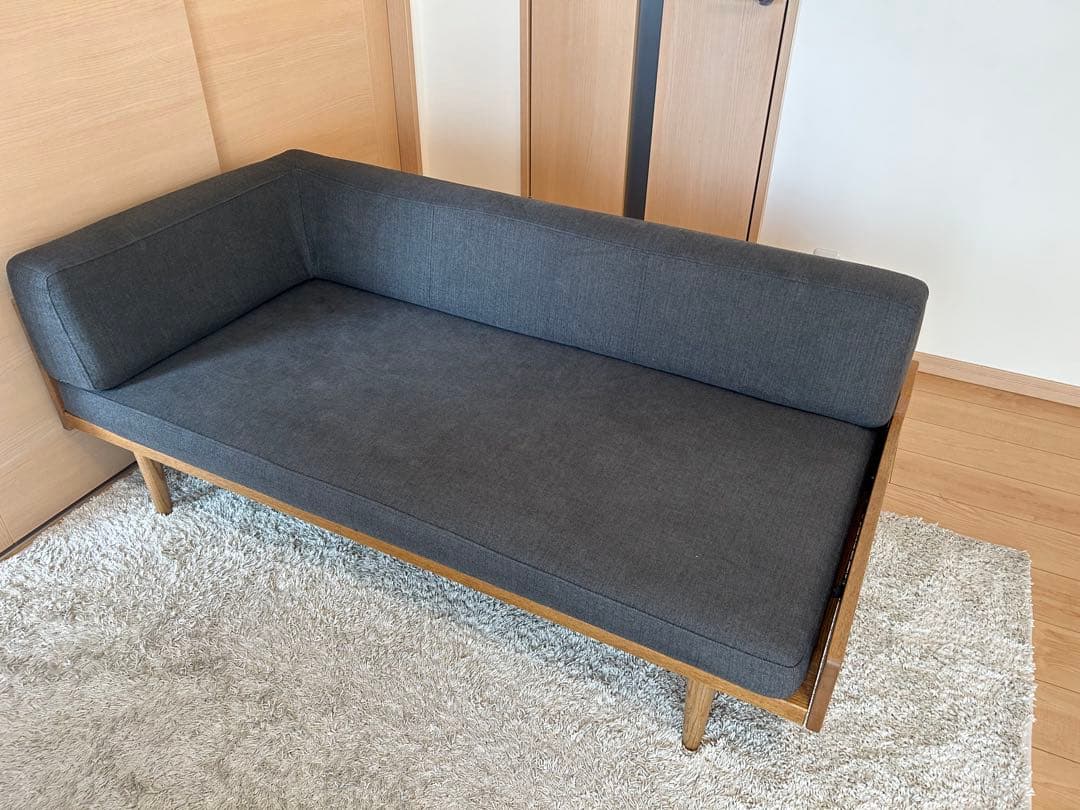 モモナチュラル DAY SOFAワンアームソファ 2.5人掛けソファ＆オットマン