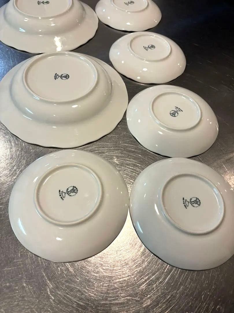 破格！　チェコ　オリジナルボヘミア　2サイズ 計7枚セット　高級磁器　プレート