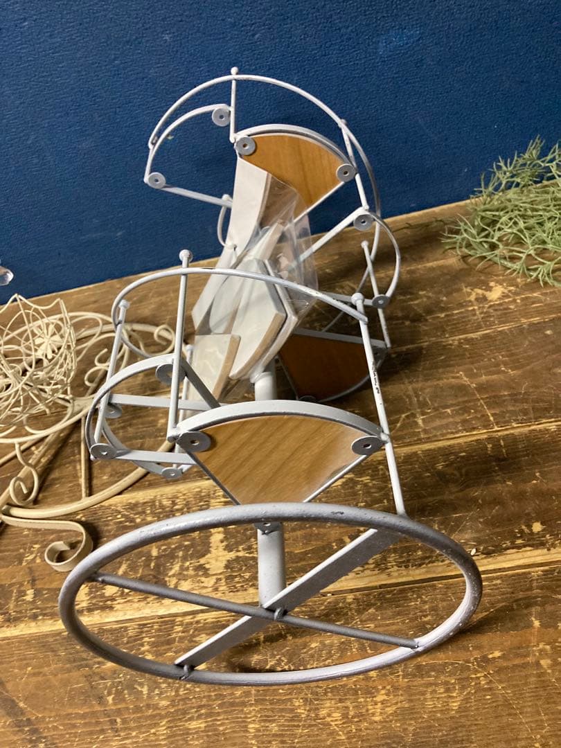 ガーデニング雑貨アンティーク　シャビー　フラワースタンド　アイアンバスケット