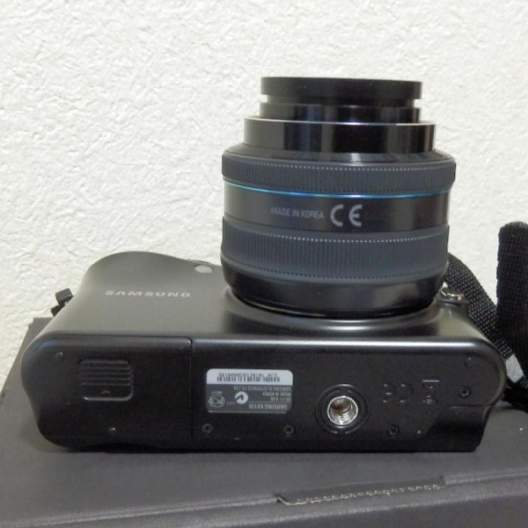 ★日本未発売❤️新品級❤️NX100★ミラーレス一眼★動作品★サムスン珍しい機種
