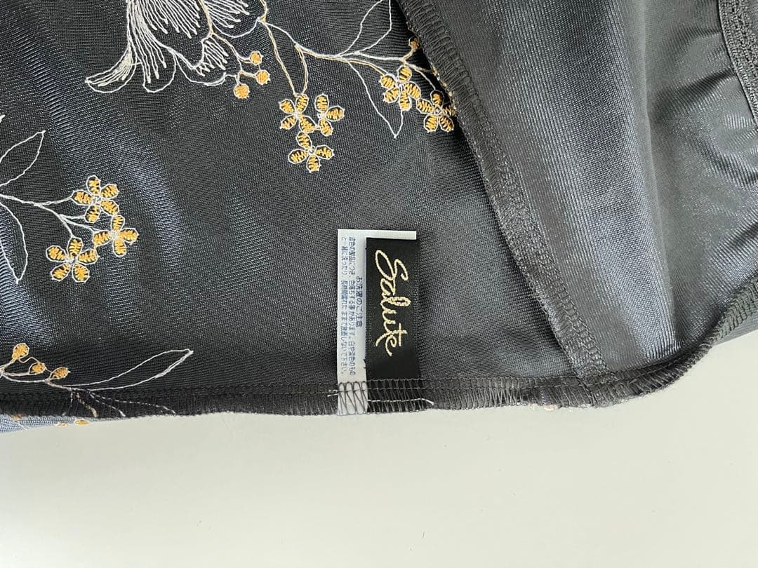 サルート　キャミソール　秋の七草　サイズLL 大きいサイズ　新品　タグ付