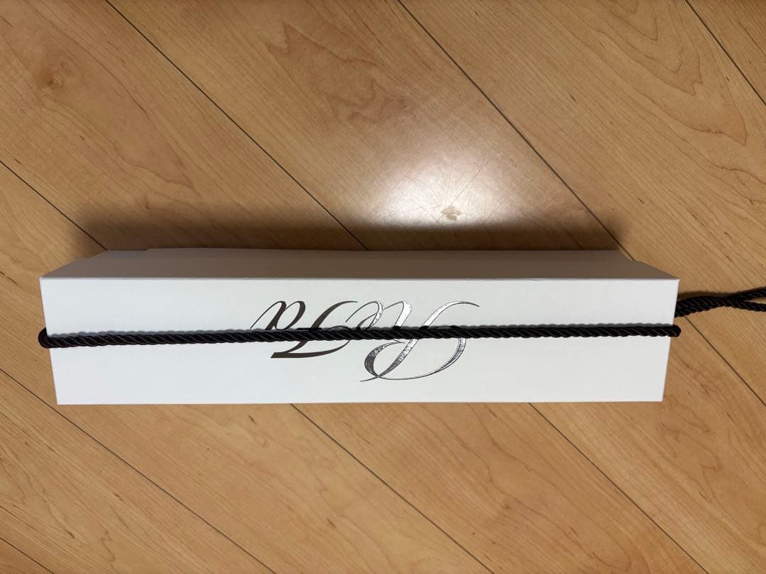 ブ*ー様 新品未使用 MTG ReFa リファ カールアイロン ホワイト 32m