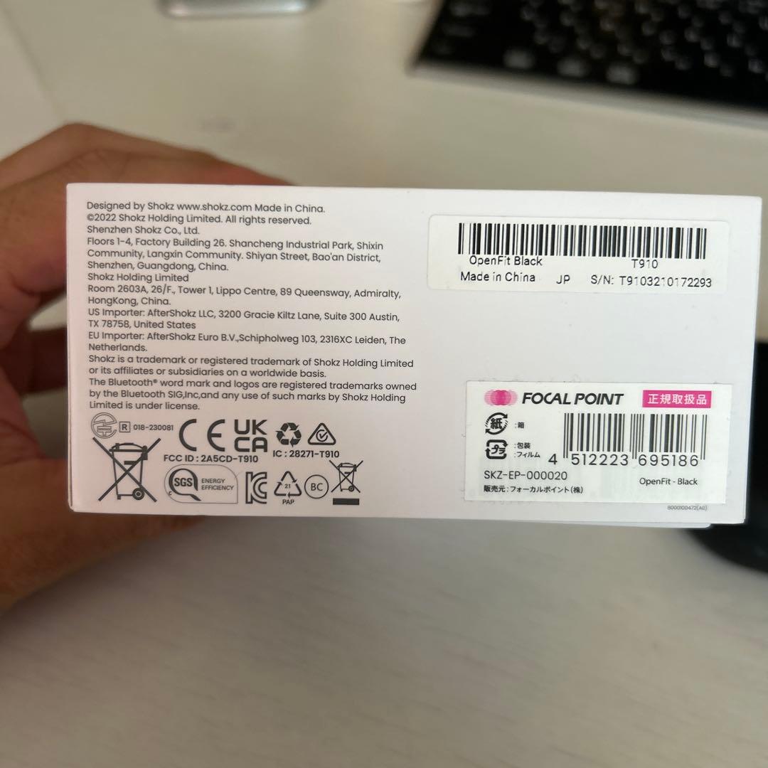ケ*ー様 SHOKZ OPENFIT ワイヤレスイヤホン ブラック 充電ケース付