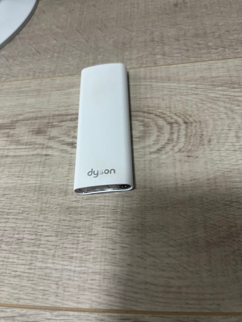 【美品】2024年製　dyson ダイソン　AM09 hot+cool