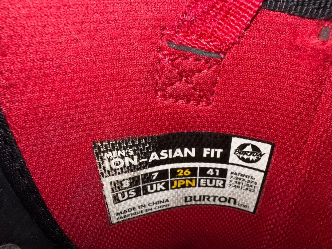 バートン アイオン ピレリ アジアンフィット 26cm SUPERFEET付