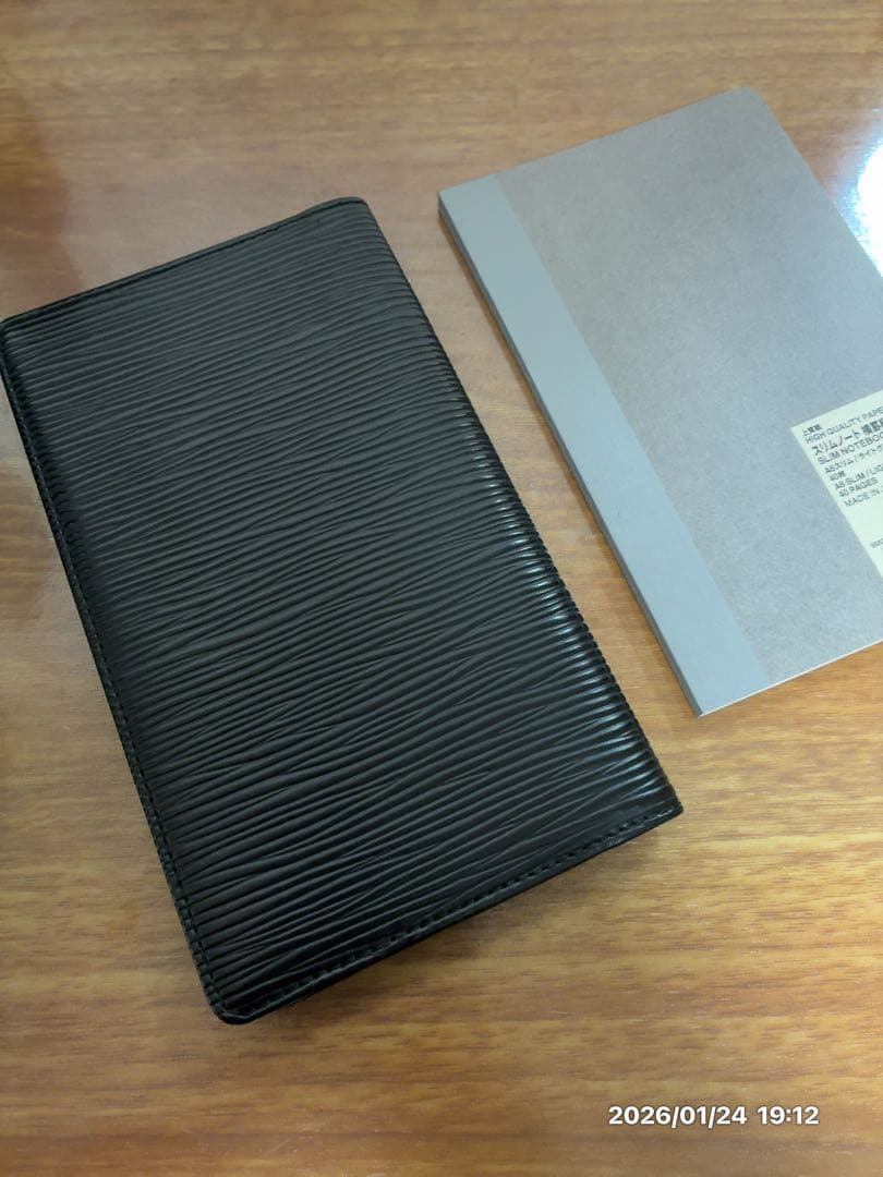 Louis Vuitton エピ　ブラック 黒　手帳　カバー　ノート付き