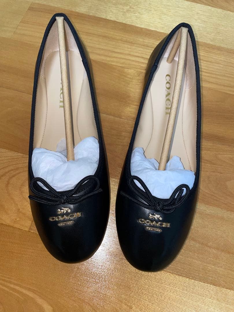 COACH ALINA LEATHER BALLET ブラック