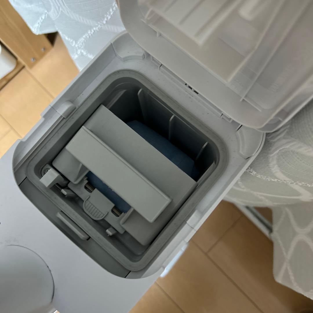 パナソニックセパレート型コードレス掃除機 MC—NS100K—W