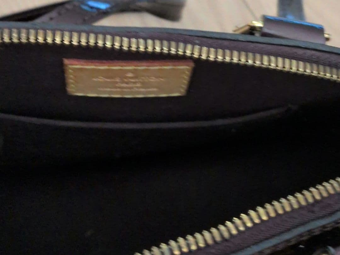 Louis Vuitton アルマBB アマラント ショルダーバッグ