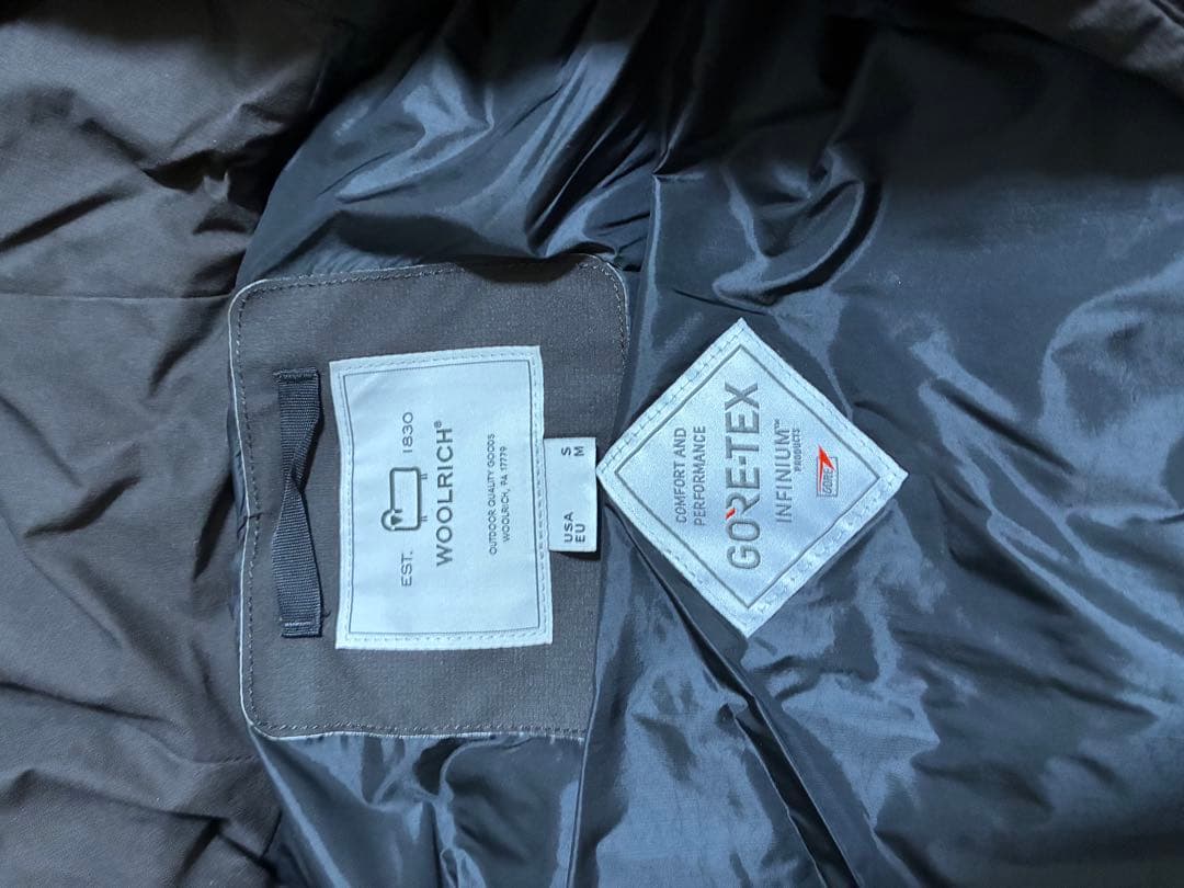 ウールリッチ　WOOLRICH ダウンジャケット ダークブラウン　ゴアテックス