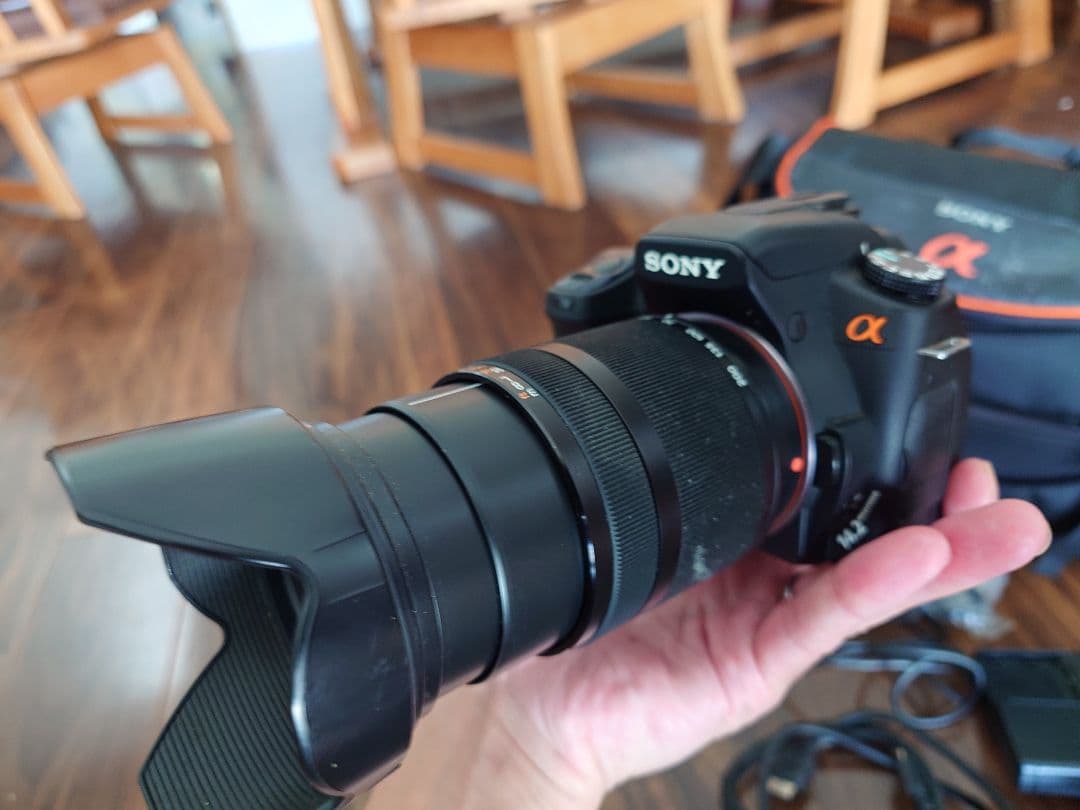 SONY α350 デジタル一眼レフカメラ　メモリーカード付き