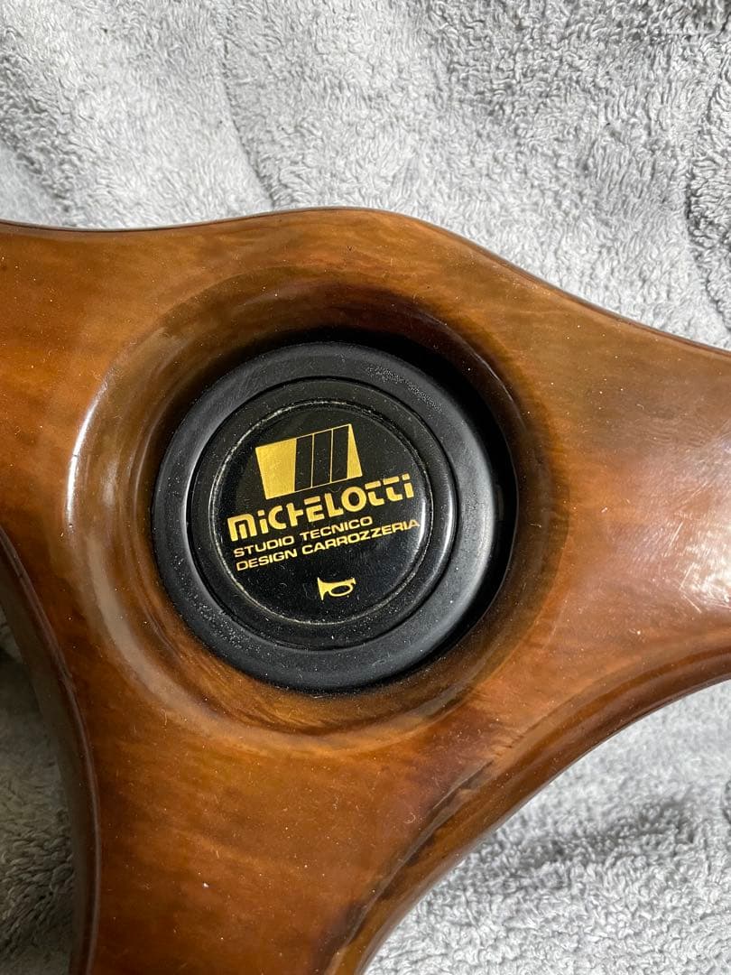 りあ。　ミケロッティ ウッドステアリング