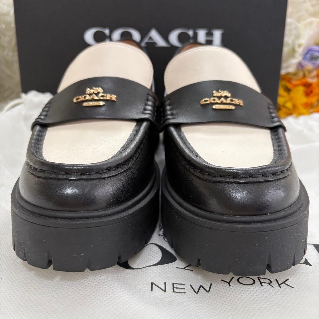 美品　箱袋タグ付　コーチ　ルーシー　ローファー　厚底　ブラック　ホワイト　レザー