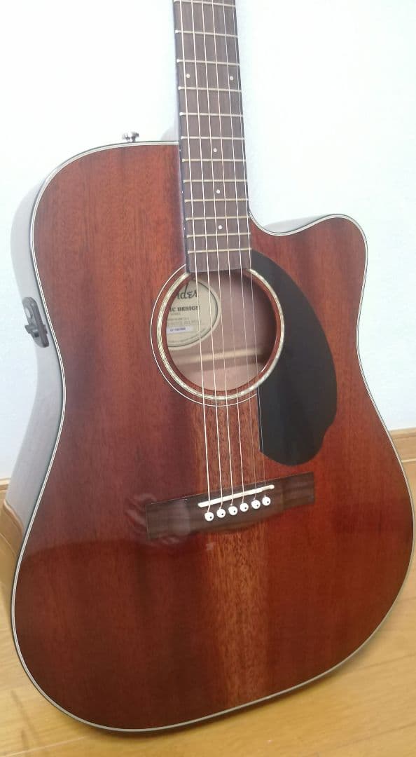 Ｈ.Ｔ　Fender　CD-60SCE All-Mahogany