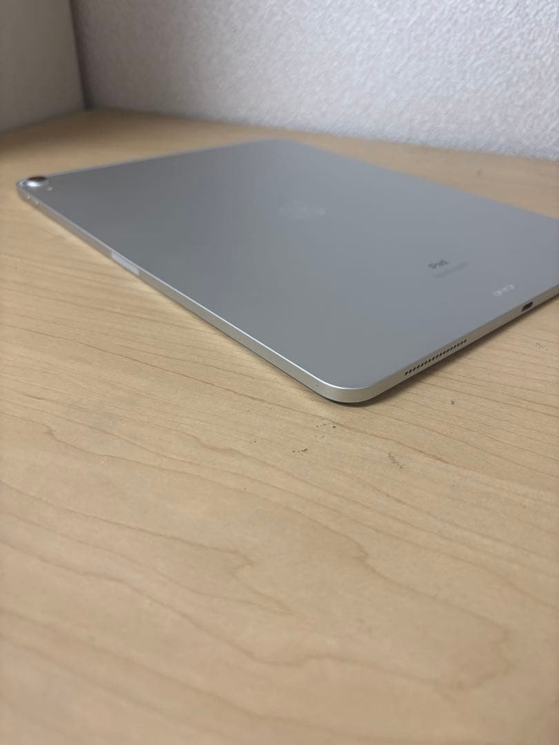 iPad Pro 12.9 第三世代 64GB Wi-Fi