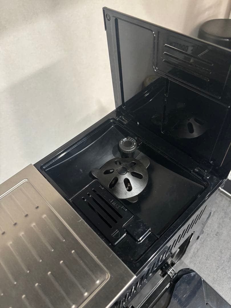 ［美品］デロンギ プリマドンナXS 全自動エスプレッソマシン