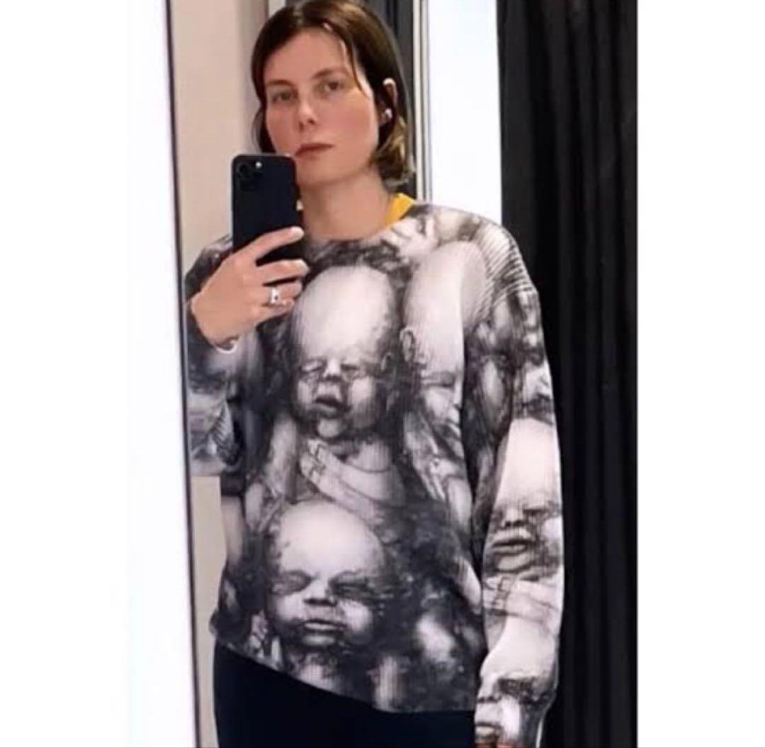 Supreme H.R. Giger SweaterサイズS