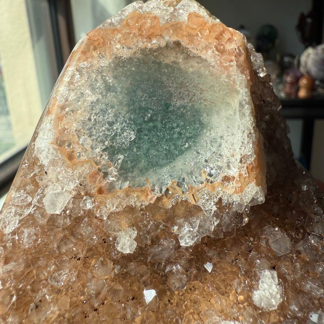 天然石アメジストの原石　置物　NO.100908