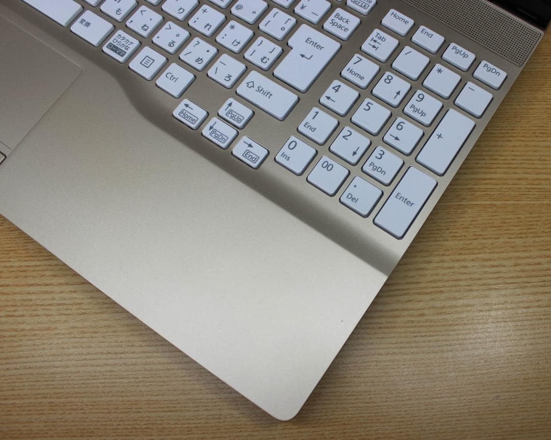 ✨美品 Core i3✨SSD搭載 フルHD Windows11 オフィス付き