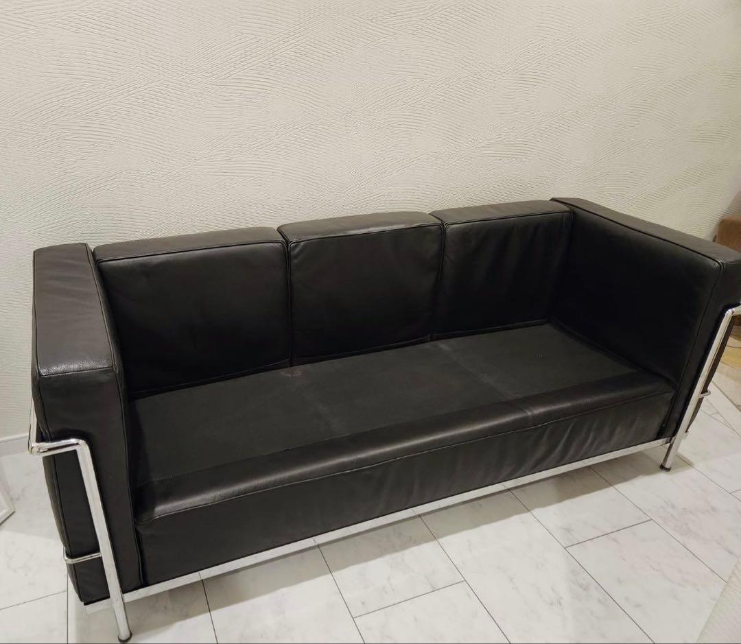 IDC大塚家具　 Le Corbusierル・コルビュジエ　LC2本革3Pソファ