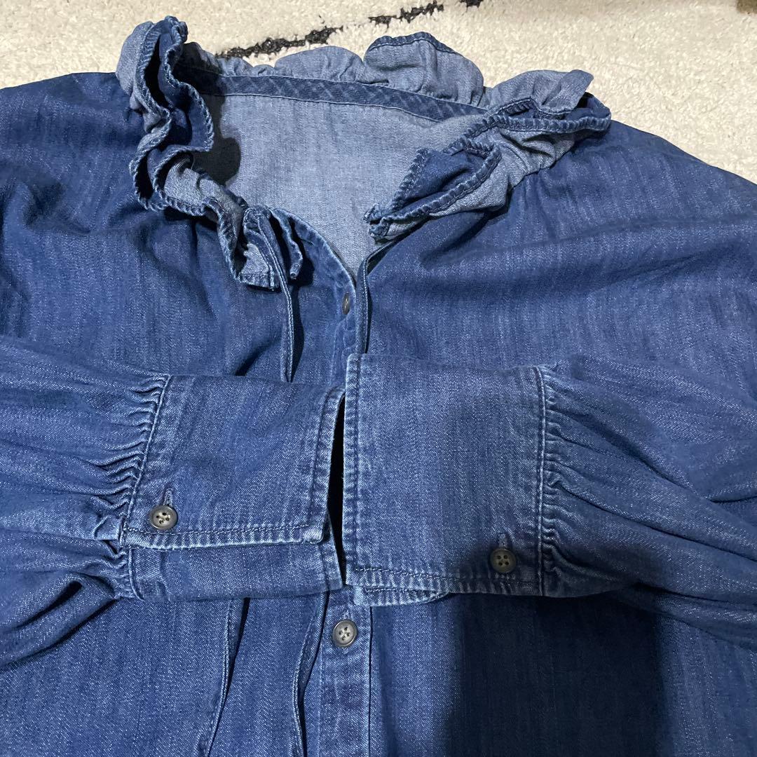 Rie Miller フリルギャザーデニムブラウス