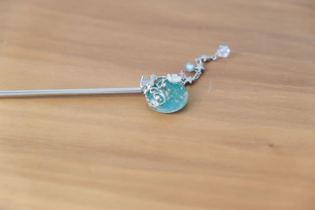 青い鳥のかんざし / 清水坂ガラス館