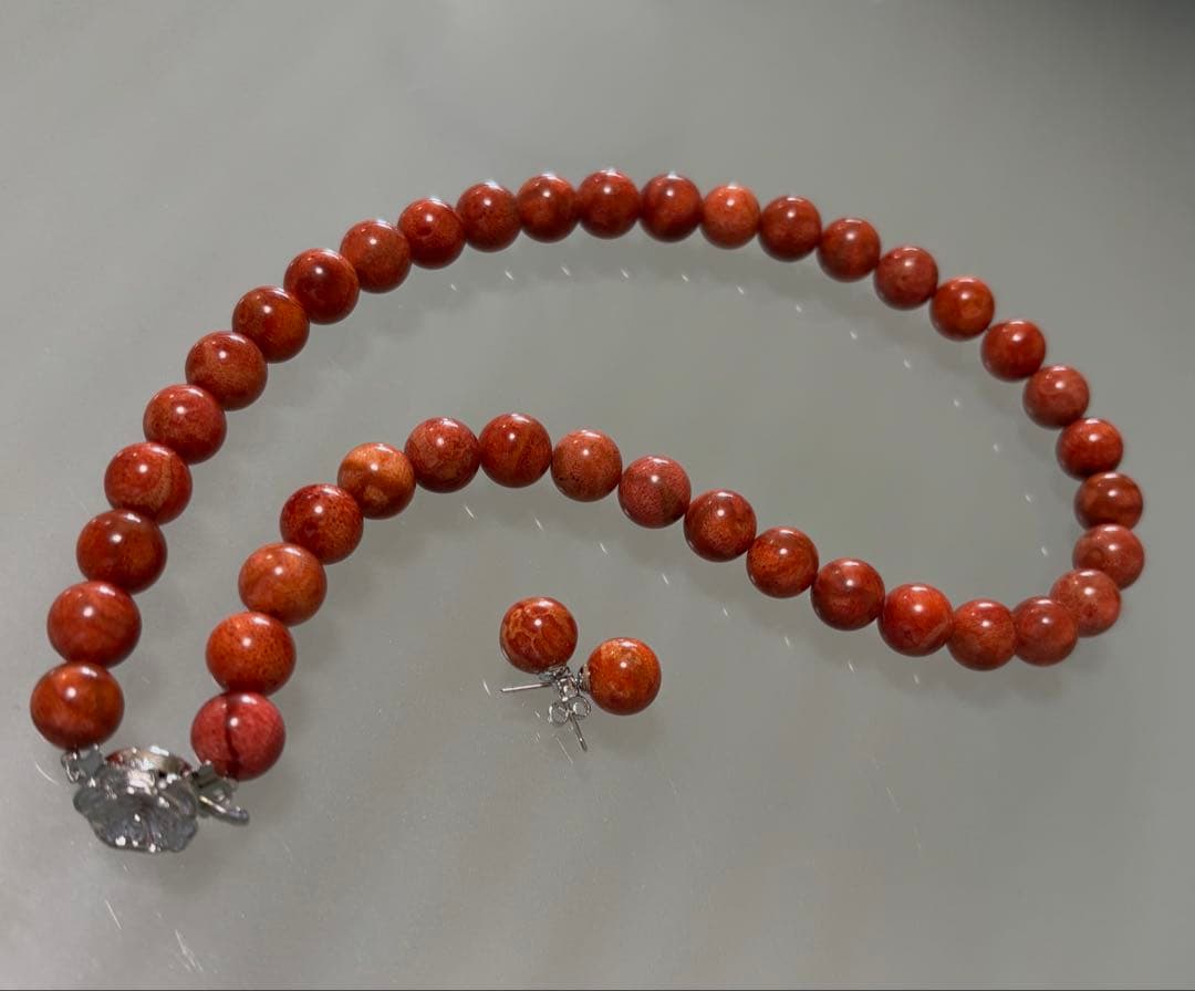 天然珊瑚２点揃え①ネックレス（１１mm珠）②ピアス（１０mm珠）No.2