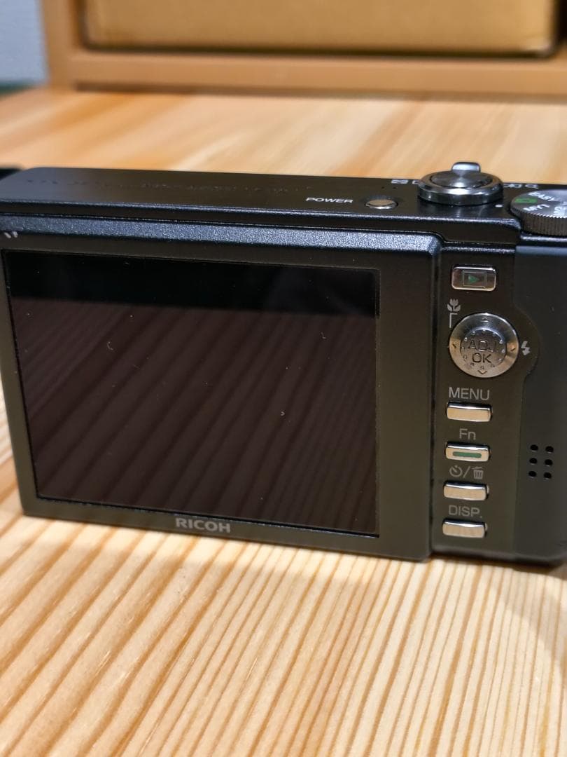 RICOH R10 コンパクトデジタルカメラ 本体