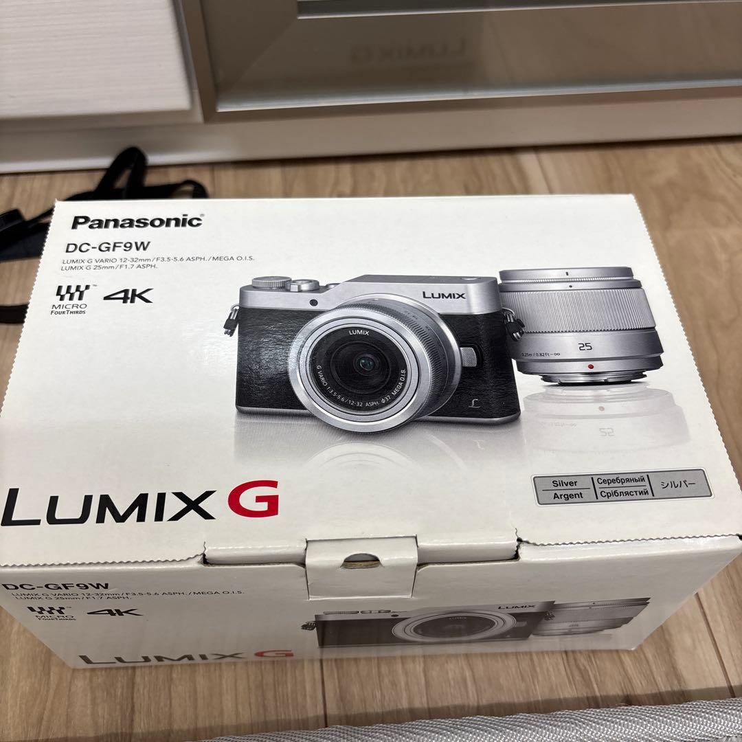 デジタルカメラ Panasonic DC-GF9W