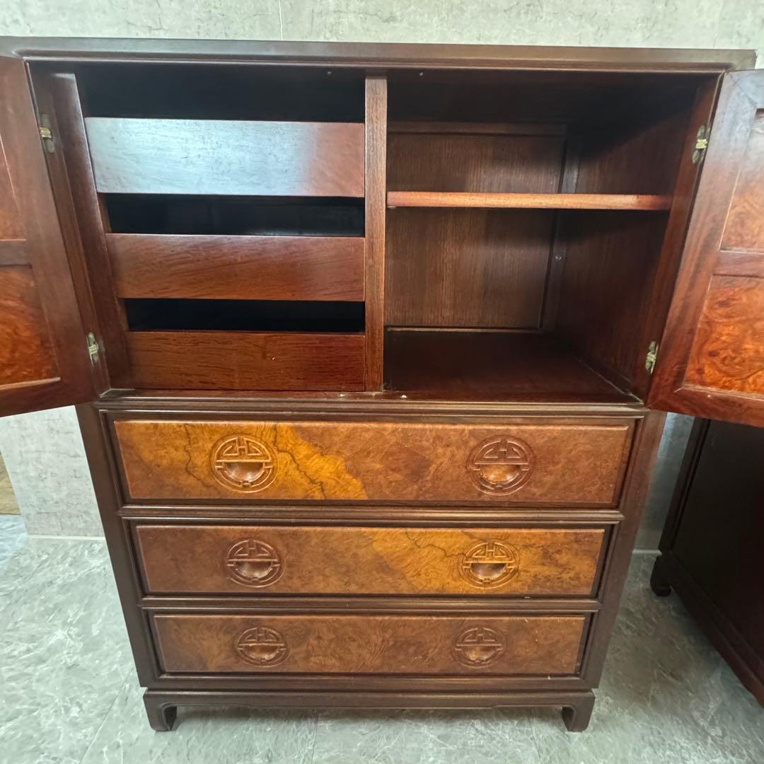 重厚な存在感　中国家具 花梨材 唐木 4段 チェスト 無垢 高級飾り家具