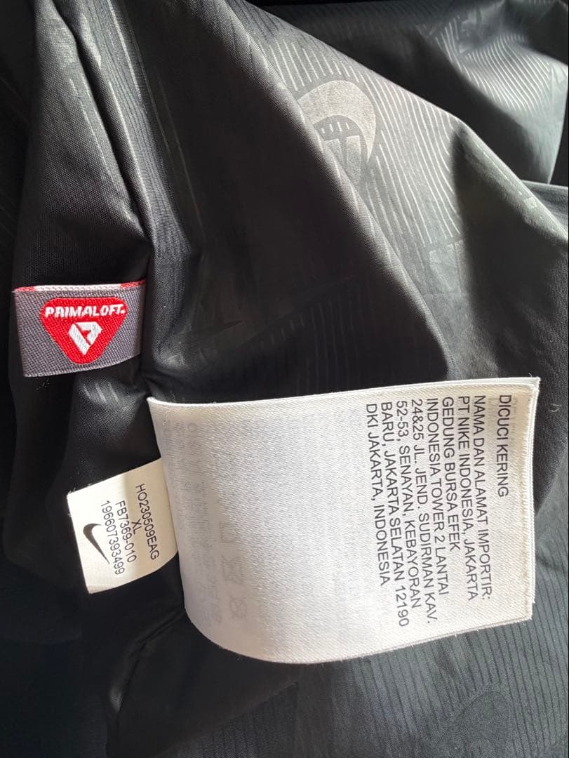 【美品】Nike ブラック ダウンジャケット XL