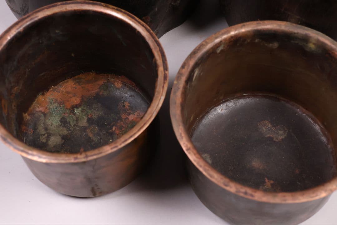 古い 桐火鉢一対 菊蒔絵 小さめ 手あぶり 6.5号 高さ15.3cm【MB30