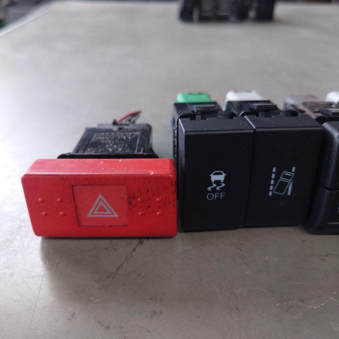 電装スイッチセット　令和6年登録　新型　エルフ　使用