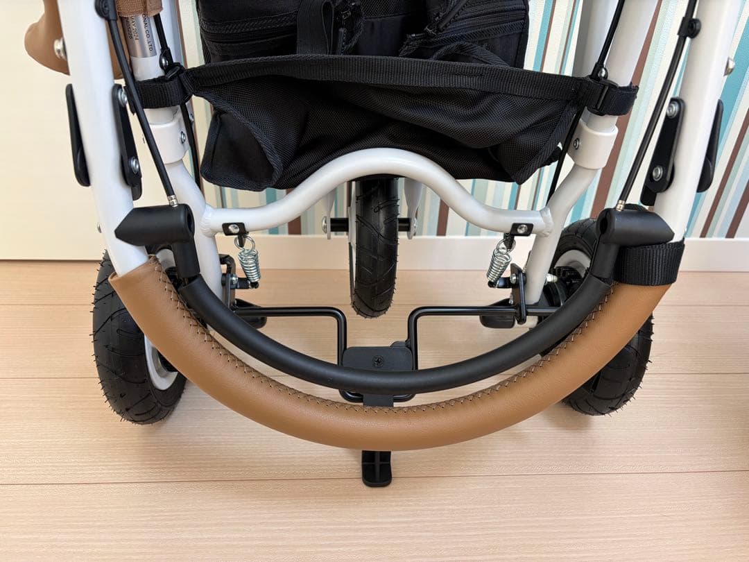 コット新品　エアバギーDOME3 スモール　アースブラック　最新ロゴフレーム