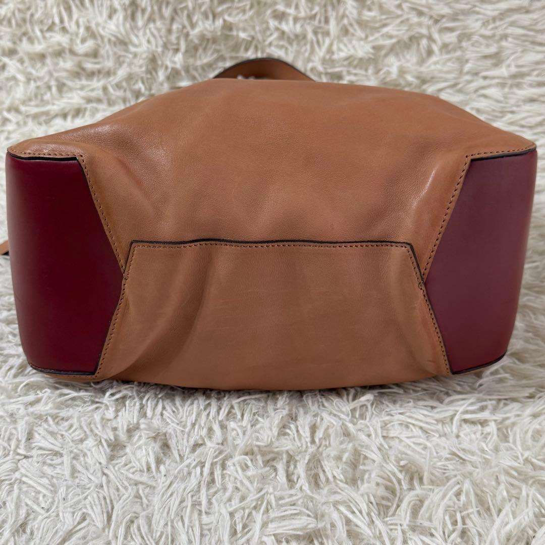 マルニ　バイカラー　ホーボー　レザー　ショルダー　バッグ　ポーチ付　ブラウン