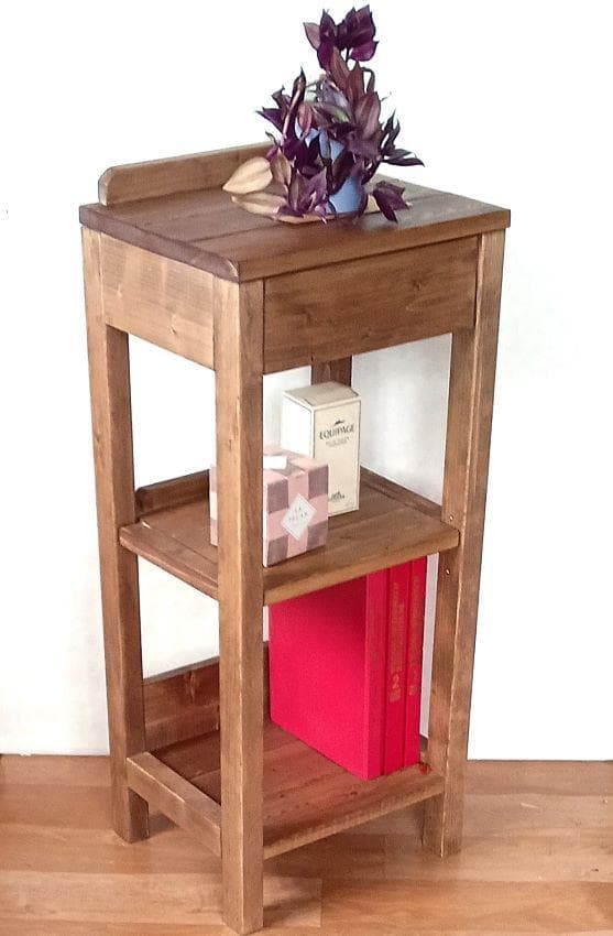 ハンドメイド！優しいお色の総無垢材フラワースタンド、電話台、サイドテーブルです。