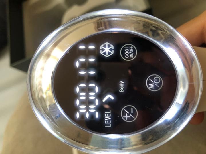 ミュゼ 美容脱毛器　引越し処分