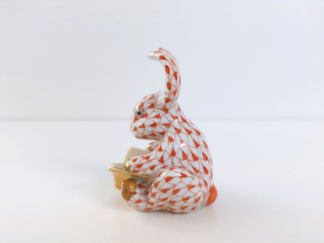 ヘレンド　フィギュリン　リーディングバニー　うさぎ