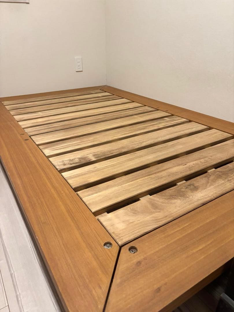 シングル　ベッドフレーム　フレームのみ