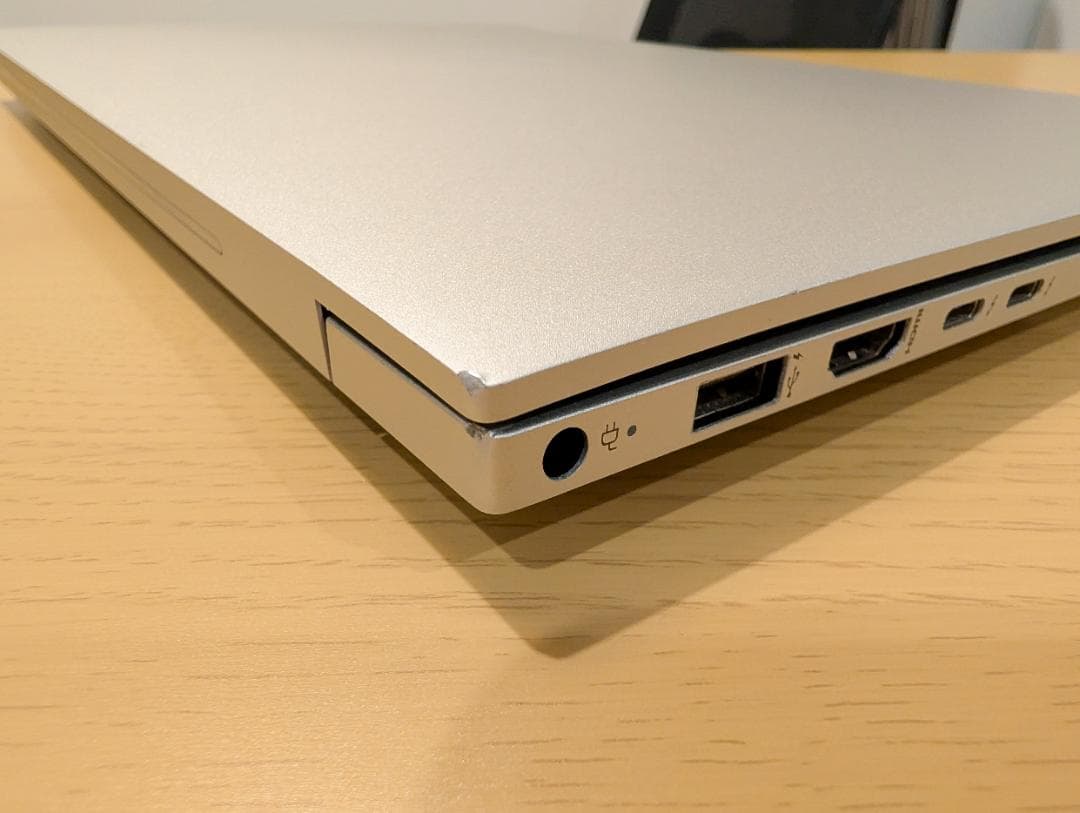 HP ENVY 15-ep0003TX｜i9 / 32GB / SSD2TB