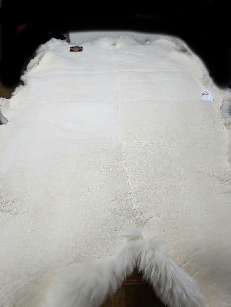 WINDWARD オーストラリア産　高級ムートン羊毛ラグ 　家庭洗濯可