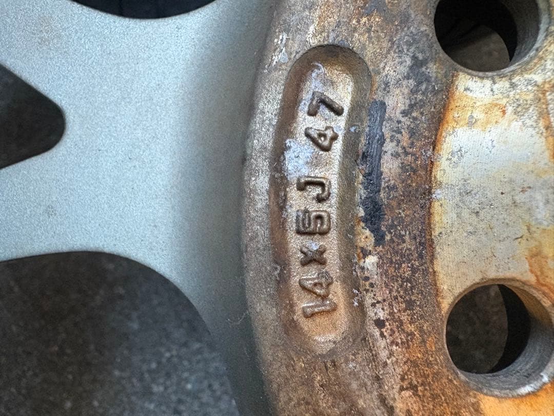 ハイゼット、エブリイ等に14インチアルミホイール