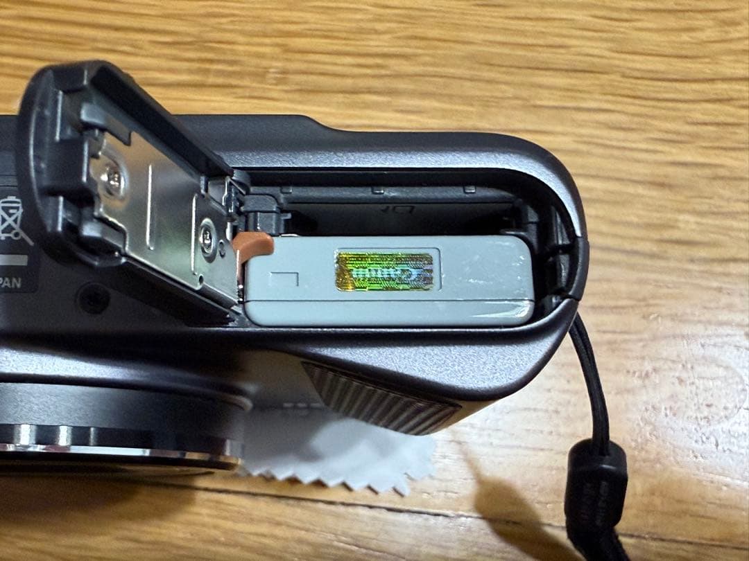 デジタルカメラ powershot SX720HS