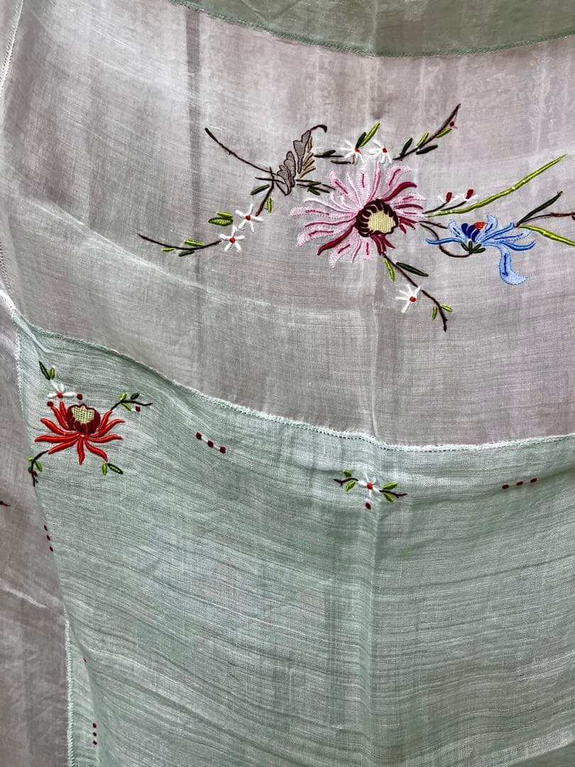 Vintage 花柄刺繍のテーブルクロス エメラルドグリーン レア