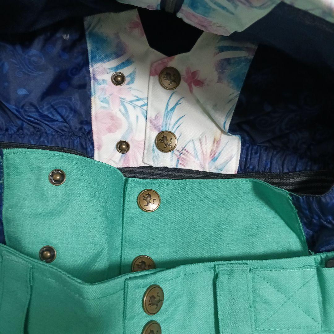 スキーウエア　上下　130　新品　未使用品