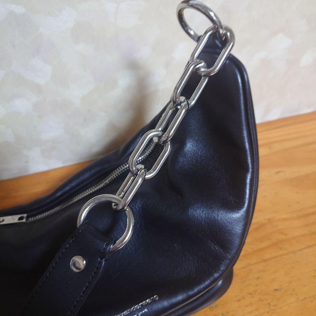 【alexanderwang】レザーボディバッグ